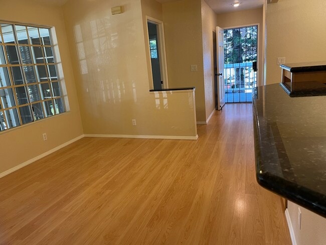 Building Photo - 68-3883-3883 Lua Kula St