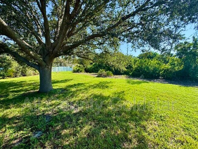 Building Photo - 4114 Rock Creek Dr