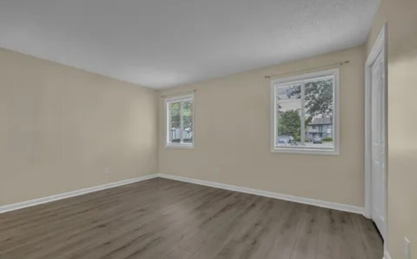 Bedroom#1 with Bathroom - 4141 Spirea Dr