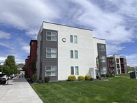 Building Photo - 875 S Depot St
