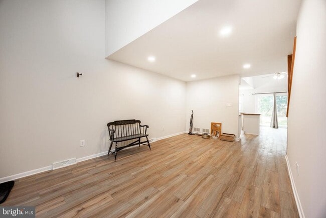 Building Photo - 1104 St Michaels Ct