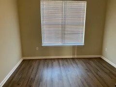 Building Photo - Apartment For Rent