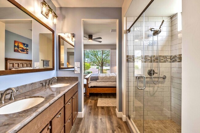 Building Photo - 30737 S Osprey Dr