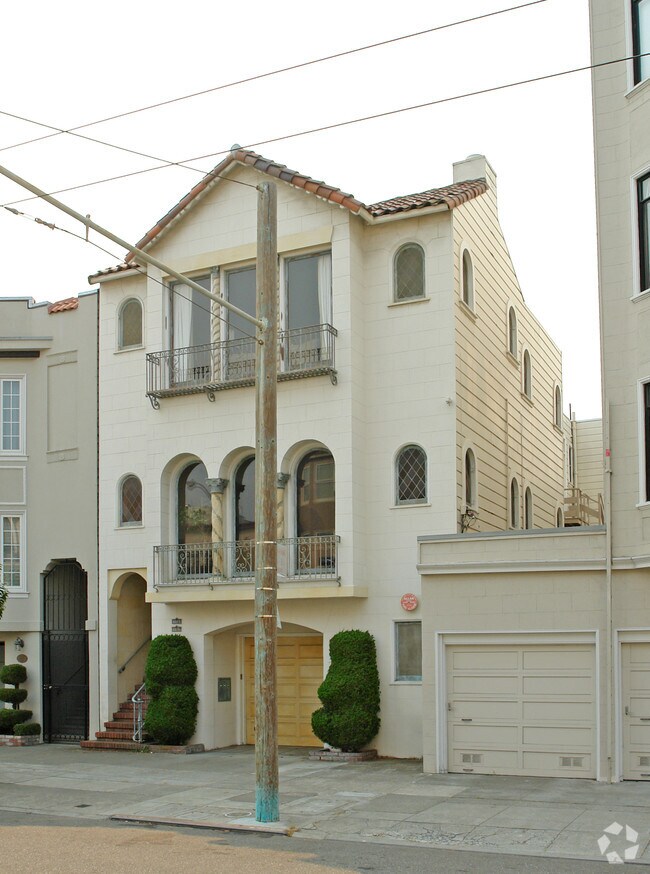 Building Photo - 2373-2377 Francisco St