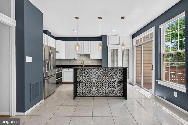 Building Photo - 967 Herons Run Ln