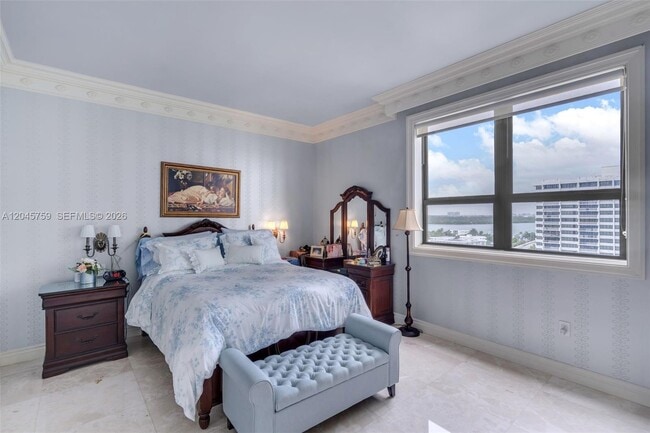 Building Photo - 10185 Collins Ave