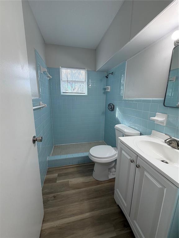 Building Photo - 316 W Howry Ave