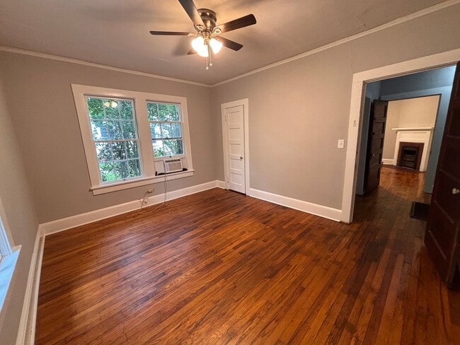 Building Photo - 3 Bedroom, 1 Bath home in West Rome!