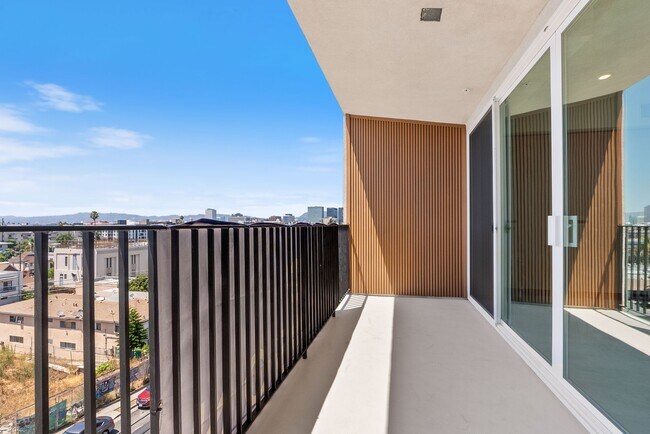 Building Photo - BRAND NEW CONSTRUCTION - Move-In Special 8...