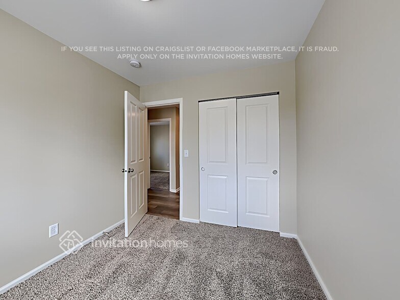 Building Photo - 19917 18th Ave Ct E