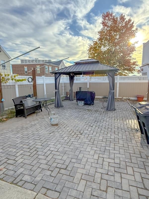 Building Photo - 223 Day Ave