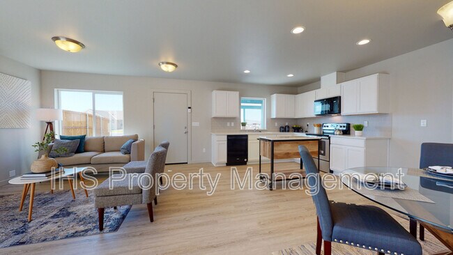 Building Photo - 409 Whitefish Ln