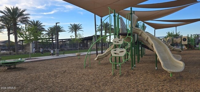 Building Photo - 22638 E Saddle Way