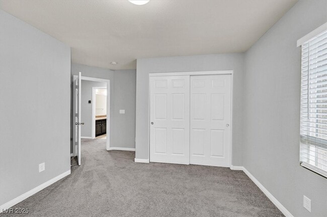 Building Photo - 10031 Alden Creek St