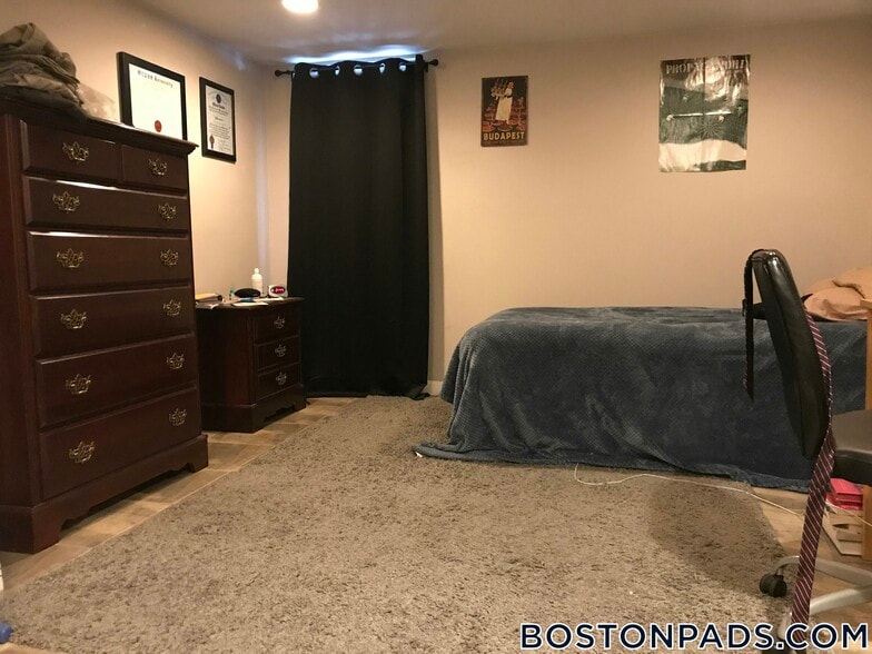 Building Photo - 45 Allston St