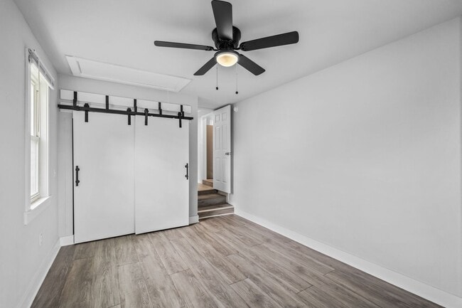 Building Photo - 3 Bed, 2 Bath Home Available in Gentry!