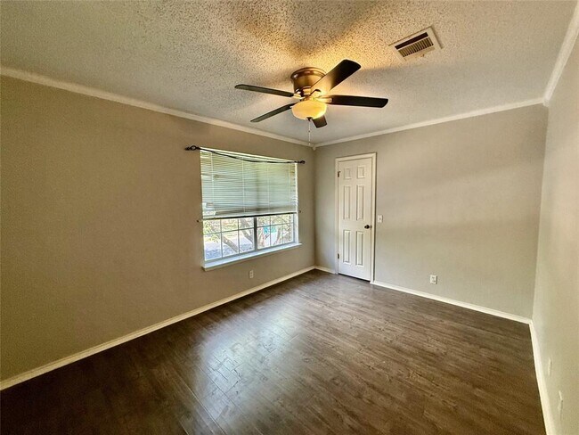 Building Photo - 16801 Langland Rd
