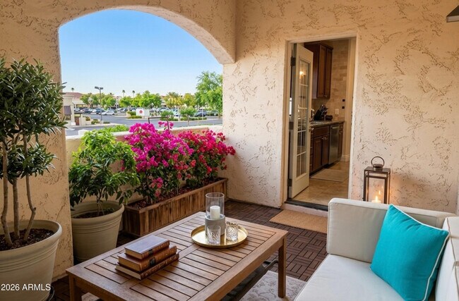 Building Photo - 10757 N 74th St