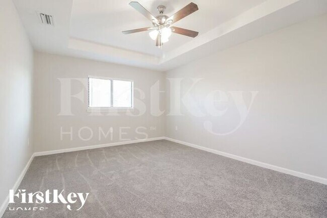 Building Photo - 446 Rayford St