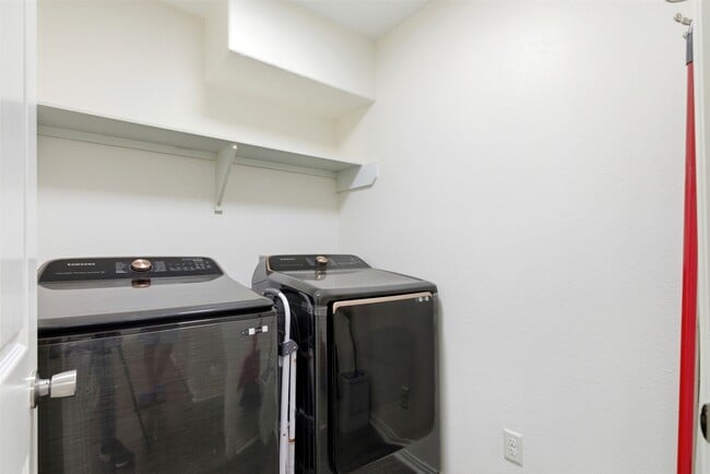 Building Photo - 20811 Indigo River Ln