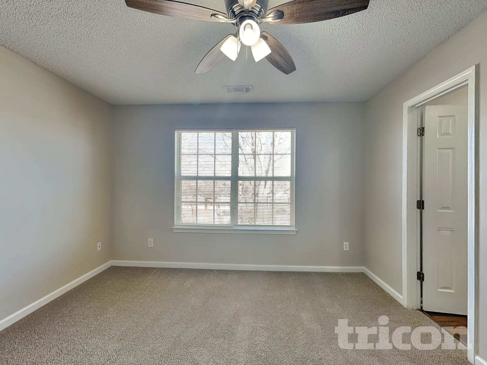 Building Photo - 128 Hawkeye Ln NW