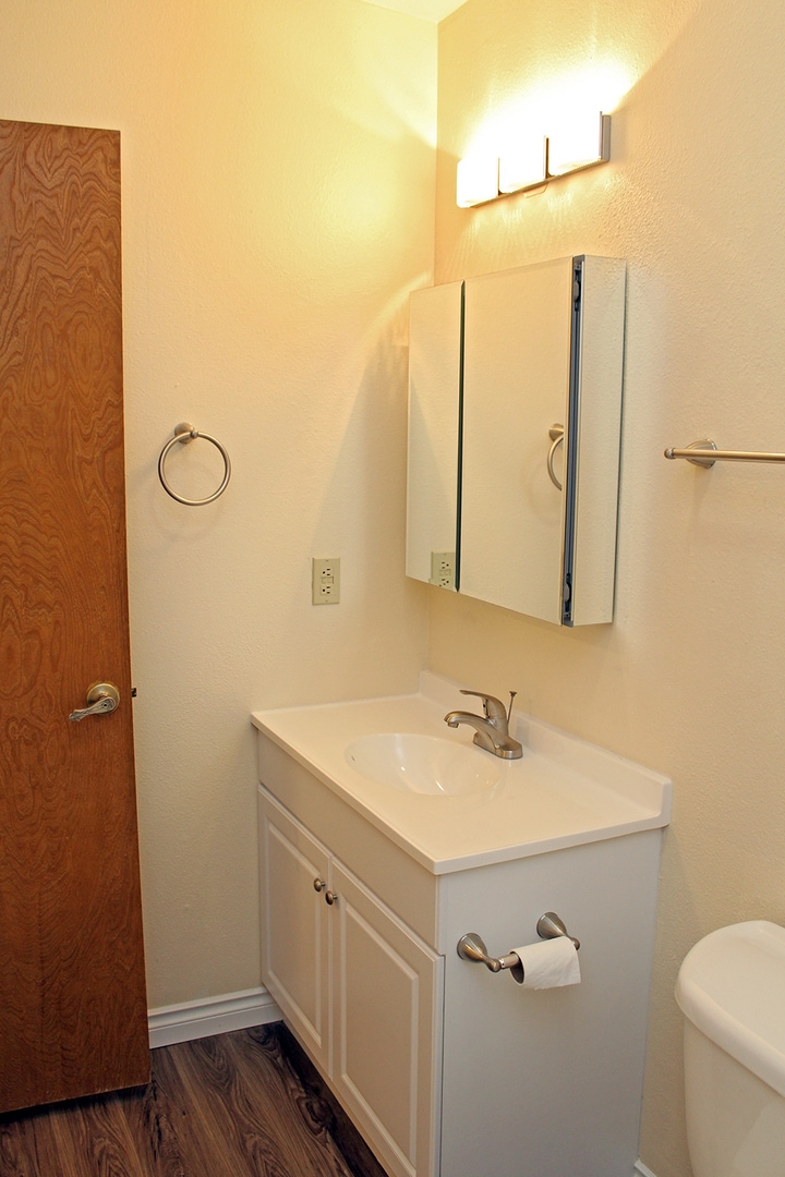 Building Photo - 3805-3805 SE Cesar Estrada Chavez Blvd