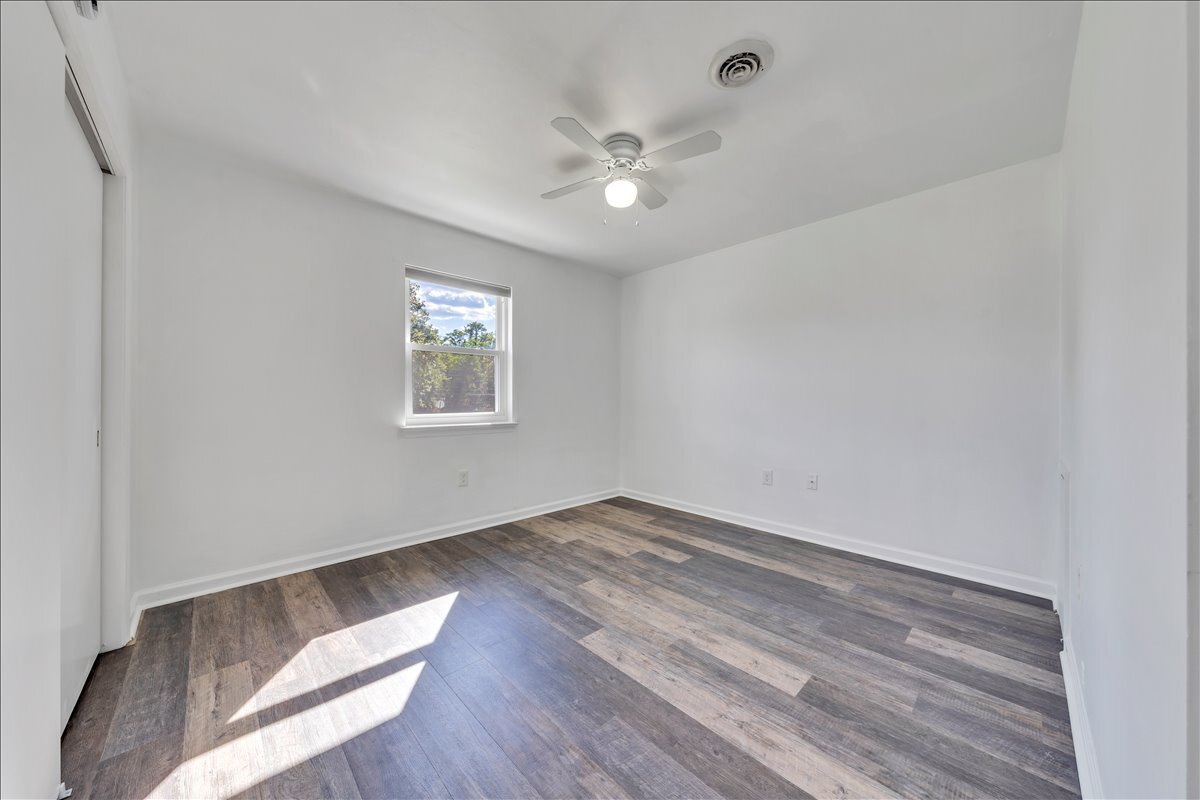Master bedroom - 1802 Edmund Ave NE