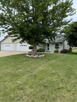 Building Photo - 1210 -1212 Prairie Ave