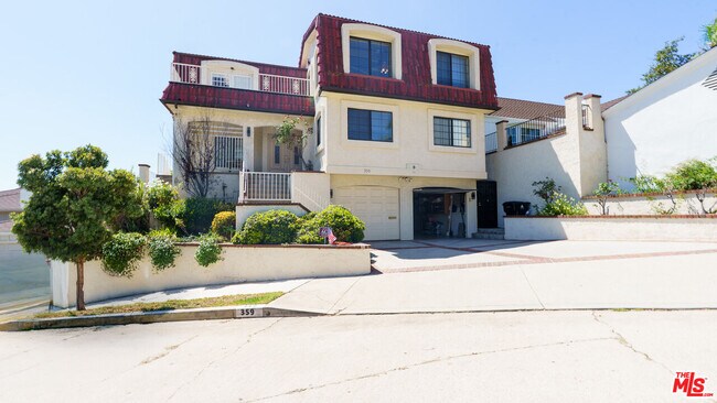 Building Photo - 359 Dalkeith Ave