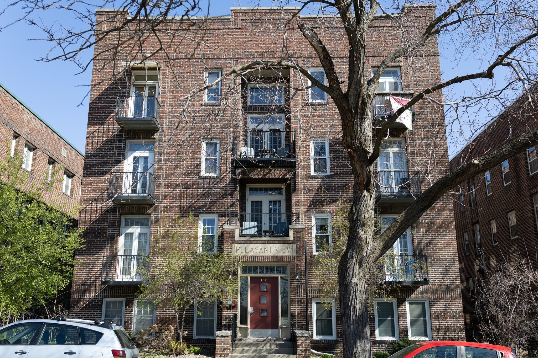 Building Photo - 1216 Powderhorn Terrace