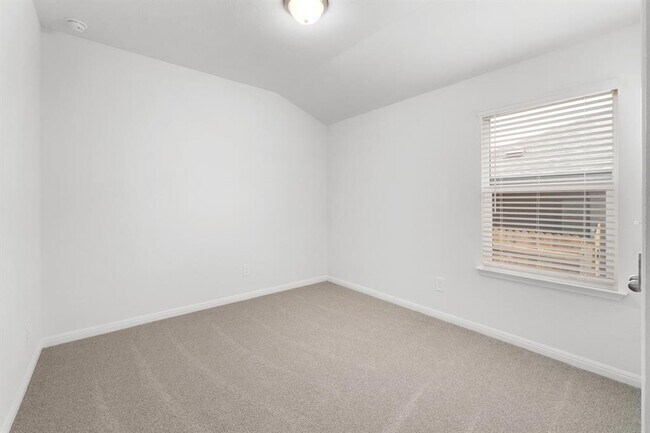 Building Photo - 496 El Capitan Lp