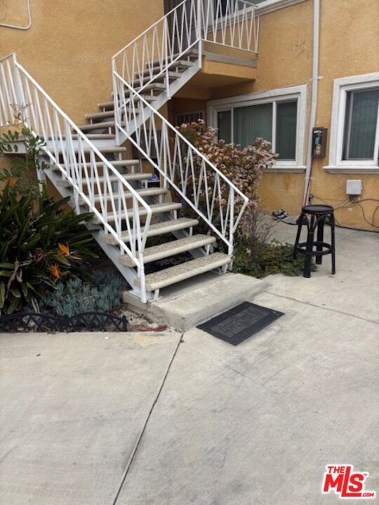 Building Photo - 1712 Ridgeley Dr