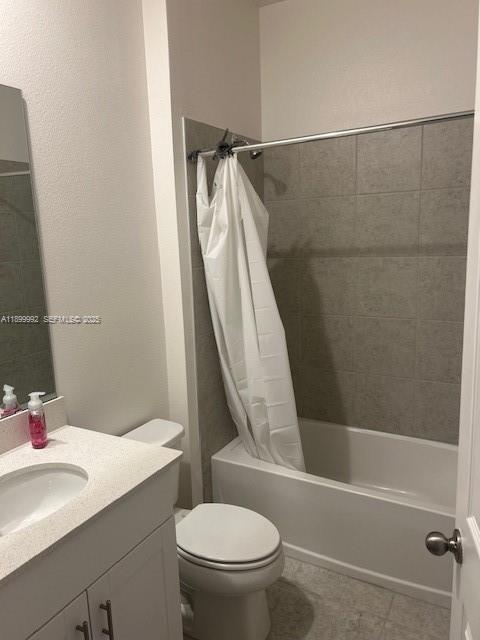 Building Photo - 271 Bottle Brush Dr