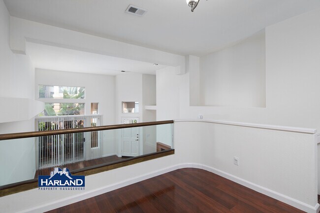 Building Photo - 7110 Calabria Ct