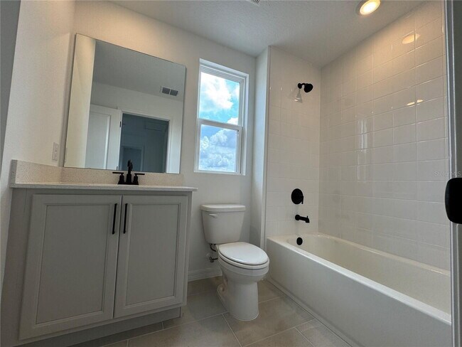 Building Photo - BRAND NEW 4-Bedroom in Saint Cloud!