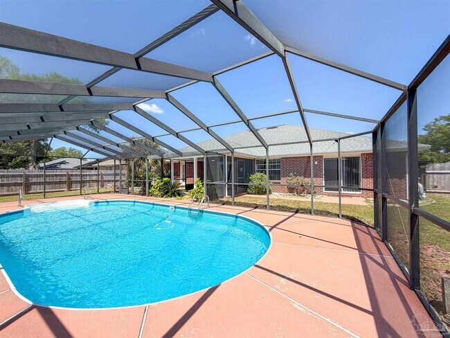 Building Photo - 3977 High Bridge Dr