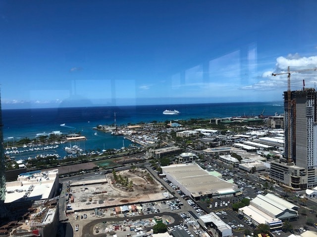 Building Photo - A Piece of Heaven on Kapiolani Boulevard -...