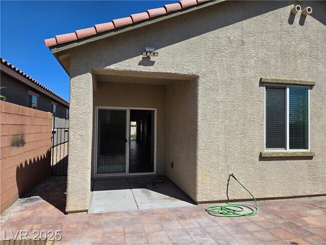 Building Photo - 9463 Jumping Frog Ct