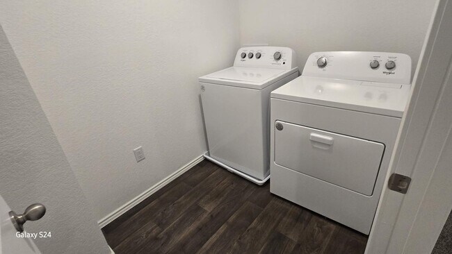 Building Photo - 14821 Perlino Wy