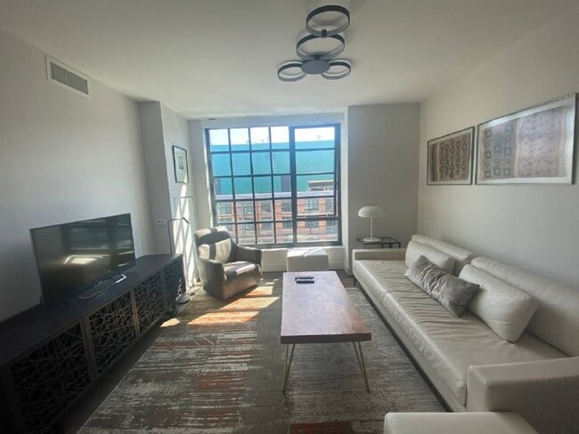 Building Photo - One of the Newest and Most Desirable Locations On the Wharf! Fully Furnished 1 Bed at the VIO! Av...