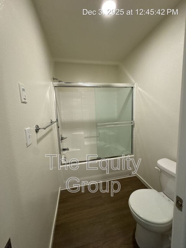 Building Photo - 2133 W Lark Ave