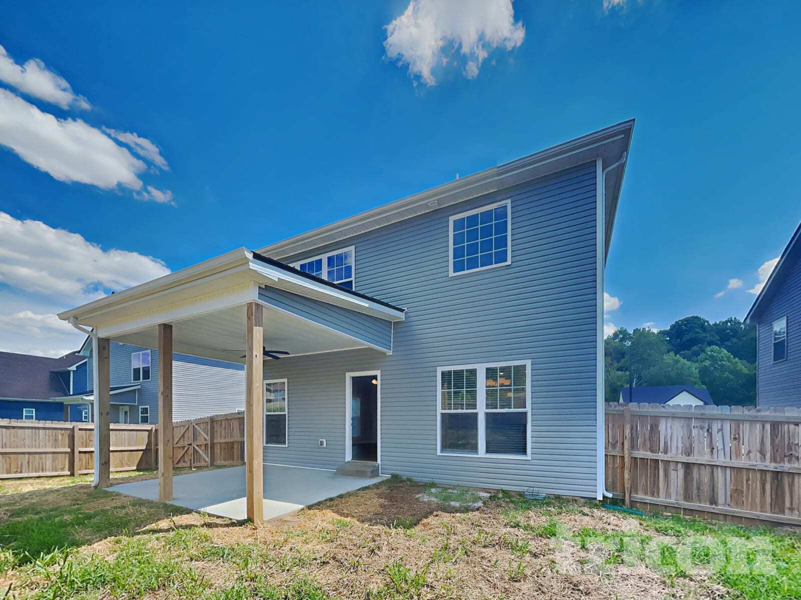 Building Photo - 129 Bonnell Dr