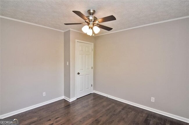 Building Photo - 86 Regency Way SE