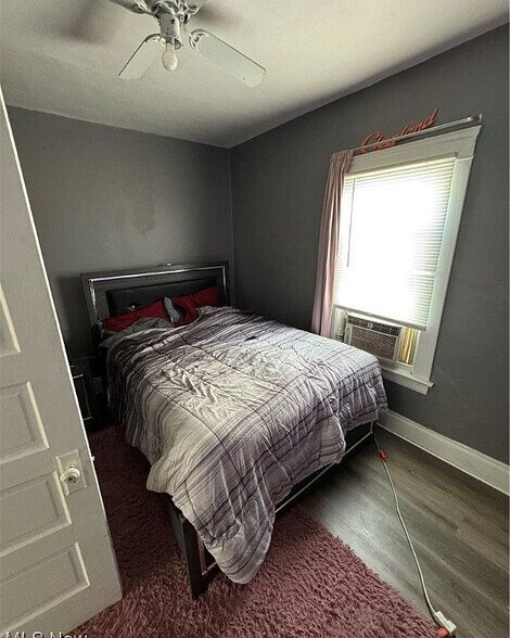 Building Photo - 2814 E 118th St