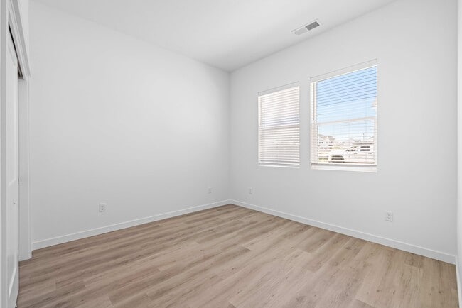 Building Photo - 4203 Saylor Ln