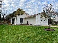 Building Photo - 55A Juniper Plaza