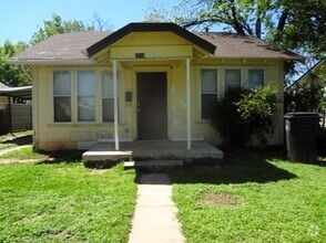 Building Photo - 2116 Yale Ave