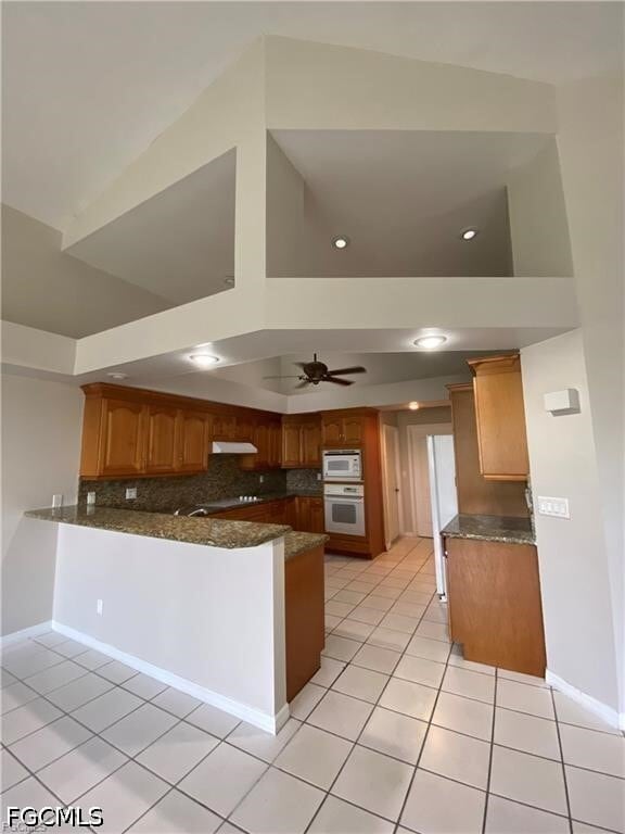 Building Photo - 16971 Timberlakes Dr