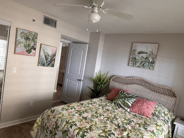 Building Photo - 2615 S Atlantic Ave