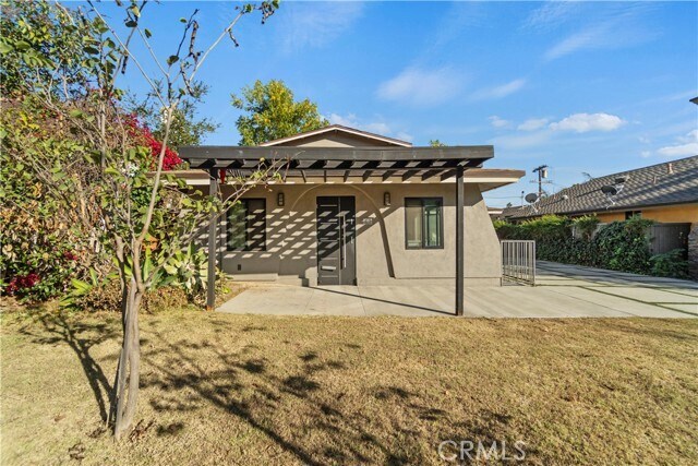 Building Photo - 4536 Maycrest Ave